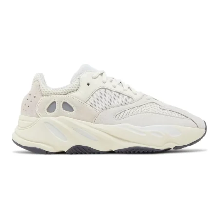 YEEZY BOOST 700 ANALOG