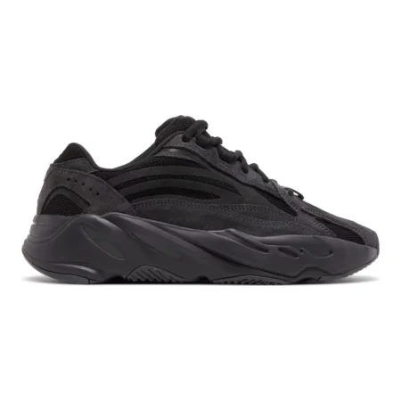 YEEZY BOOST 700 V2 VANTA